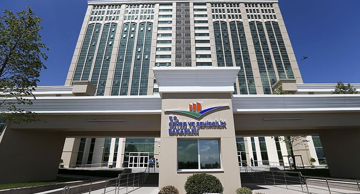 Çevre Bakanlığı binasından sıfır atıka 160 tonluk katkı