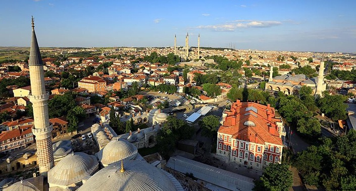 Edirne’de görüntü kirliliğine neden olan yapılara izin yok
