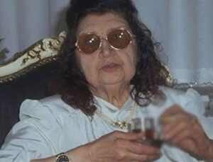 Matild Manukyan’ın serveti dudak uçuklattı