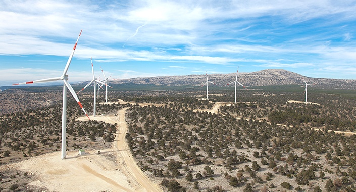 Akfen Enerji, 13 rüzgar ve güneş enerjisi santrali kuruyor