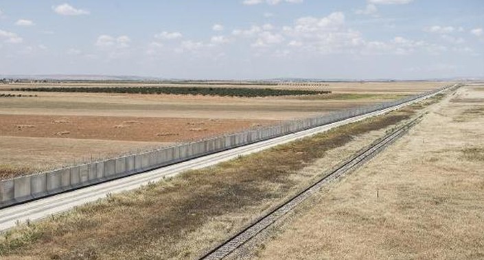 TOKİ’nin inşa ettiği Suriye sınır duvarının yüzde 93’ü bitti