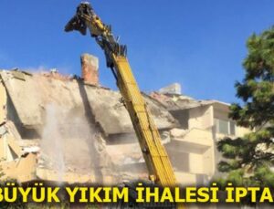 İBB, 381 yapının yıkımı için açtığı ihaleyi iptal etti