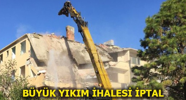 İBB, 381 yapının yıkımı için açtığı ihaleyi iptal etti