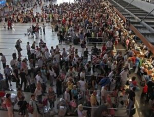 Antalya’ya gelen Rus turist sayısı rekor kırdı