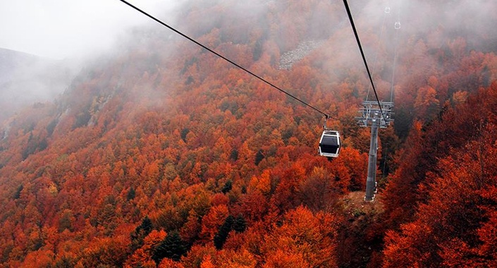 Uludağ’a teleferikle rengarenk sonbahar yolculuğu