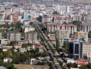 Depremin yıktığı Van yeniden kuruldu