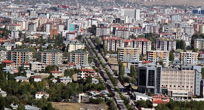 Depremin yıktığı Van yeniden kuruldu