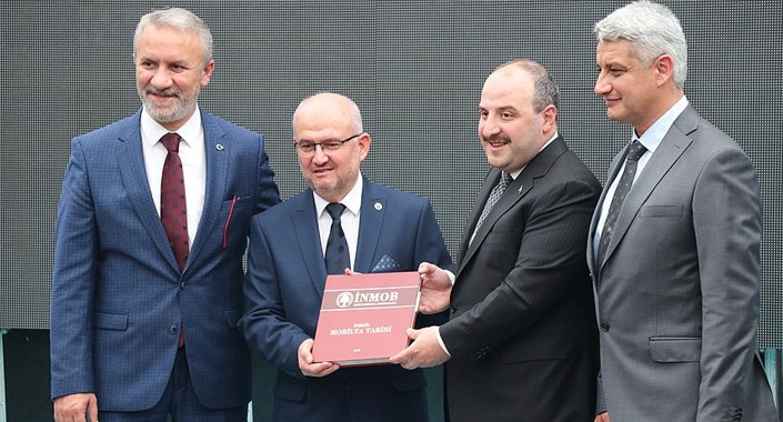 Bakan Varank: Mobilya sektörü başarı hikayesi yazdı