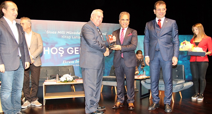 Demir Grup’tan Sivas-Milli Mücadele’nin 108 Günü kitabına destek