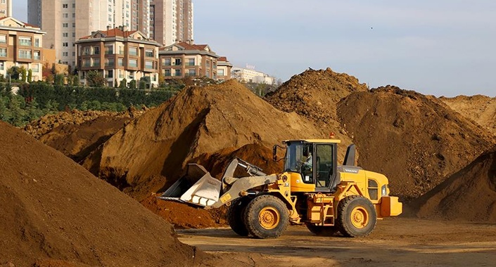 İstanbul’un hafriyat toprağı altına dönüştürülüyor
