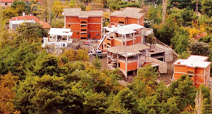 Kaş’taki kaçak villalar için yıkım kararı çıktı