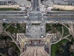 Paris’in merkezi trafiğe kapatılacak