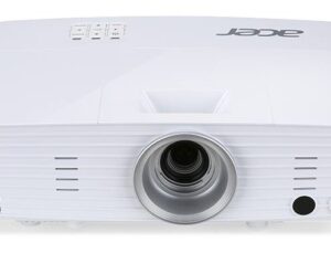 Acer H6502BD projektör evde 3D sinema keyfi yaşatıyor