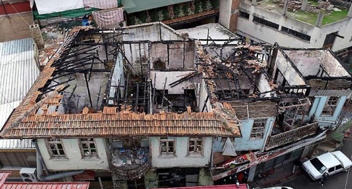 Şener Şen’in doğduğu ev yıkılma tehlikesiyle karşı karşıya