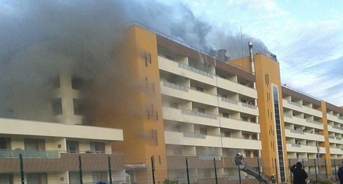Hatay’da termal otelde yangın çıktı