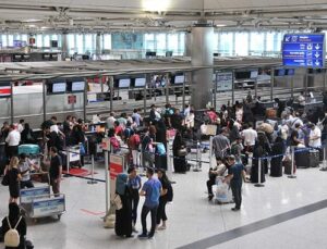 Hava yolu yolcu sayısı 11 ayda 197 milyona yaklaştı