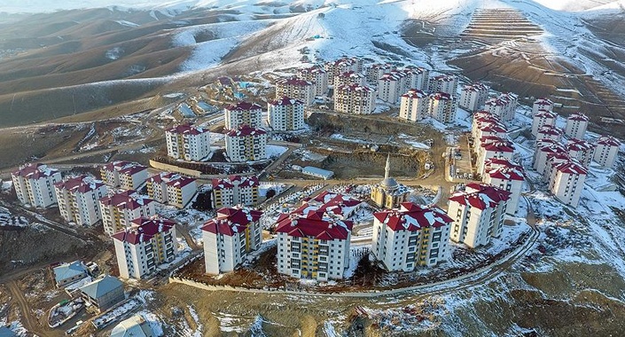 Hakkari Yüksekova’nın çehresi yeni projelerle değişti