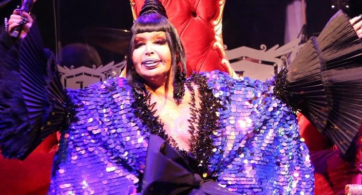 Bülent Ersoy, evindeki muslukları altınla kaplattı