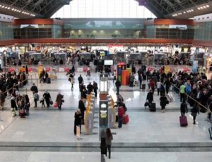 İstanbul havalimanları 100 milyon yolcu barajını aştı