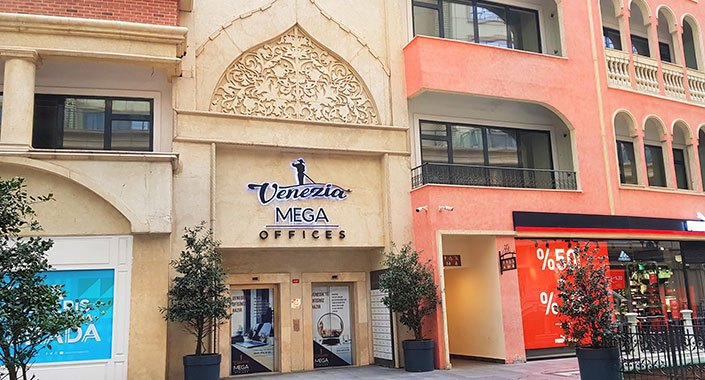 Venezia’da ofisler değerleniyor