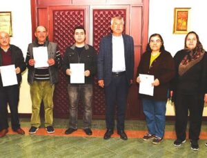 Zeydan Karalar 40 yıllık tapu sorununu çözdü