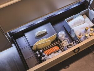 Häfele’den eviye ve lavabo altlarına özel çözümler