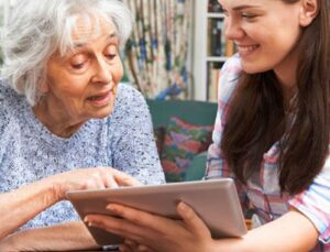 Yaşlılarda internet kullanımı 4 kat arttı