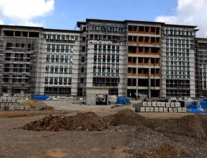 Adana’da yeni adliye binası inşaatı 8 aydır tamamen durdu