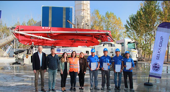 Beton pompa operatörlerine yeterlilik belgesi