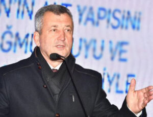 Menemen’de Tahir Şahin’e FETÖ ile işbirliği iddiası