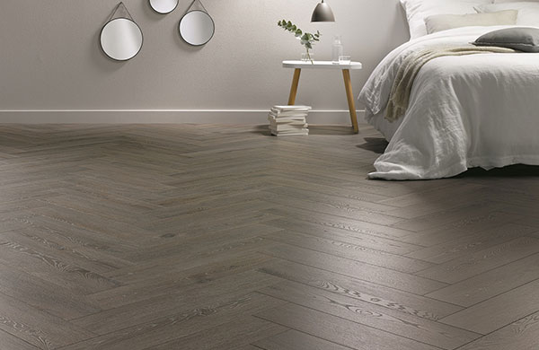 DesignFloor’dan balıksırtı parke