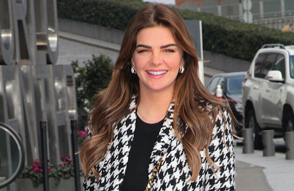 Pelin Karahan 1 günde 10 ev gezdi