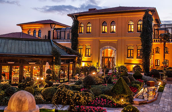 Four Seasons Hotel Istanbul at Sultanahmet yenileniyor