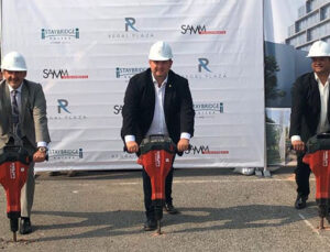 Kanada’da Regal Plaza Kompleksi’nin temeli atıldı