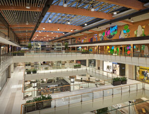 Capitol kiracılarına iki yılda 6 ay kira indirimi yapacak