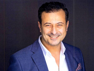 Peker Holding’in İngiltere projelerinden Niyazi Albay sorumlu