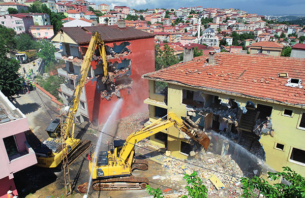 İstanbullular kentsel dönüşüm ve deprem konusunda karamsar