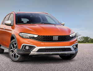 Egea Cross vitrine çıktı