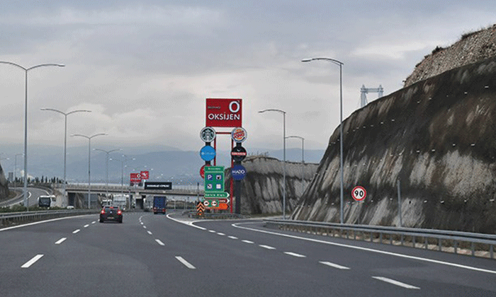 Otoyol AŞ’nin yolları garantili, dükkânları bedava