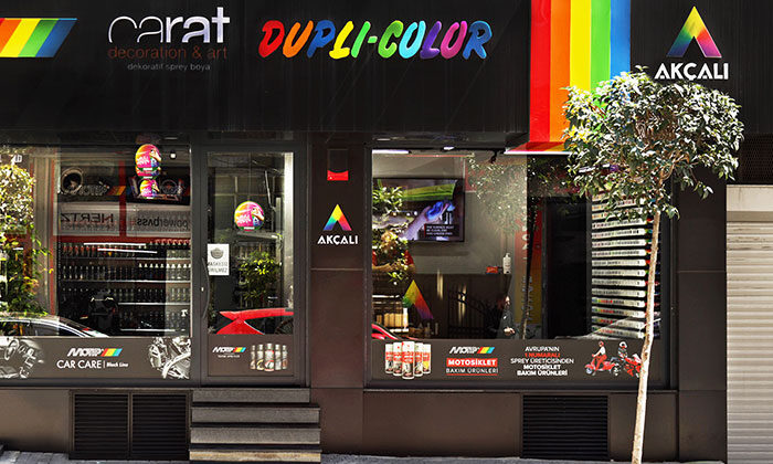 Akçalı Sprey Türkiye’nin ilk sprey konsept mağazasını açtı