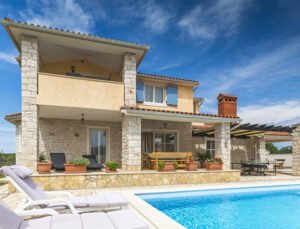 Yazlık evlerde ısı yalıtımı önem kazanıyor