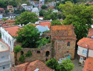 Bursa’da satılık 600 yıllık kilise!