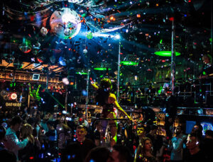 Eğlence merkezleri bayrama hazır