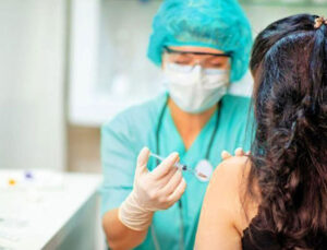 Salgın ağustosta pik yapacak, yeni kısıtlamalar yolda!