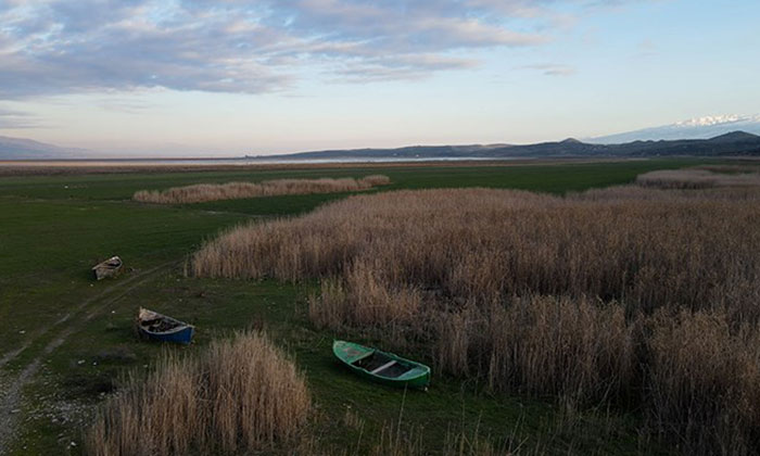 Tarım ve Orman Bakanlığı, kuruyan gölden vergi istiyor