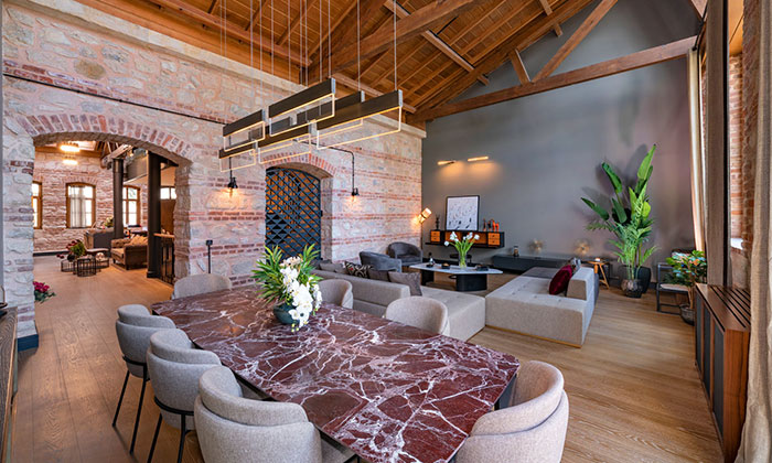 Büyükyalı’daki Tarihi Uzun Bina loft oldu