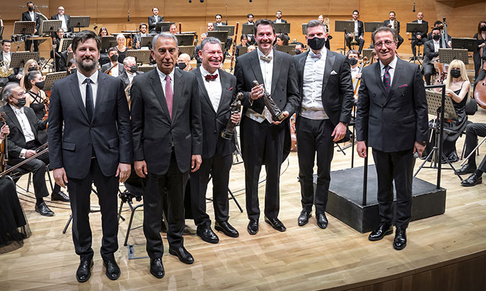 Gül Baba Senfonik Şiiri’ni ilk kez CSO icra etti