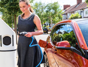 Hackerlerin yeni hedefi 5G’li arabalar!