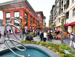 Polat Piyalepaşa İstanbul Çarşı Sanat Meydanı, kapılarını açtı