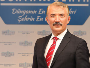 Ahmet Yum kimdir?